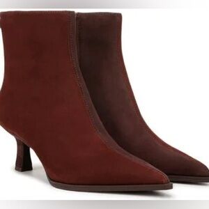 Circus by Sam Edelman Brown Heeled Dual Tone Boots